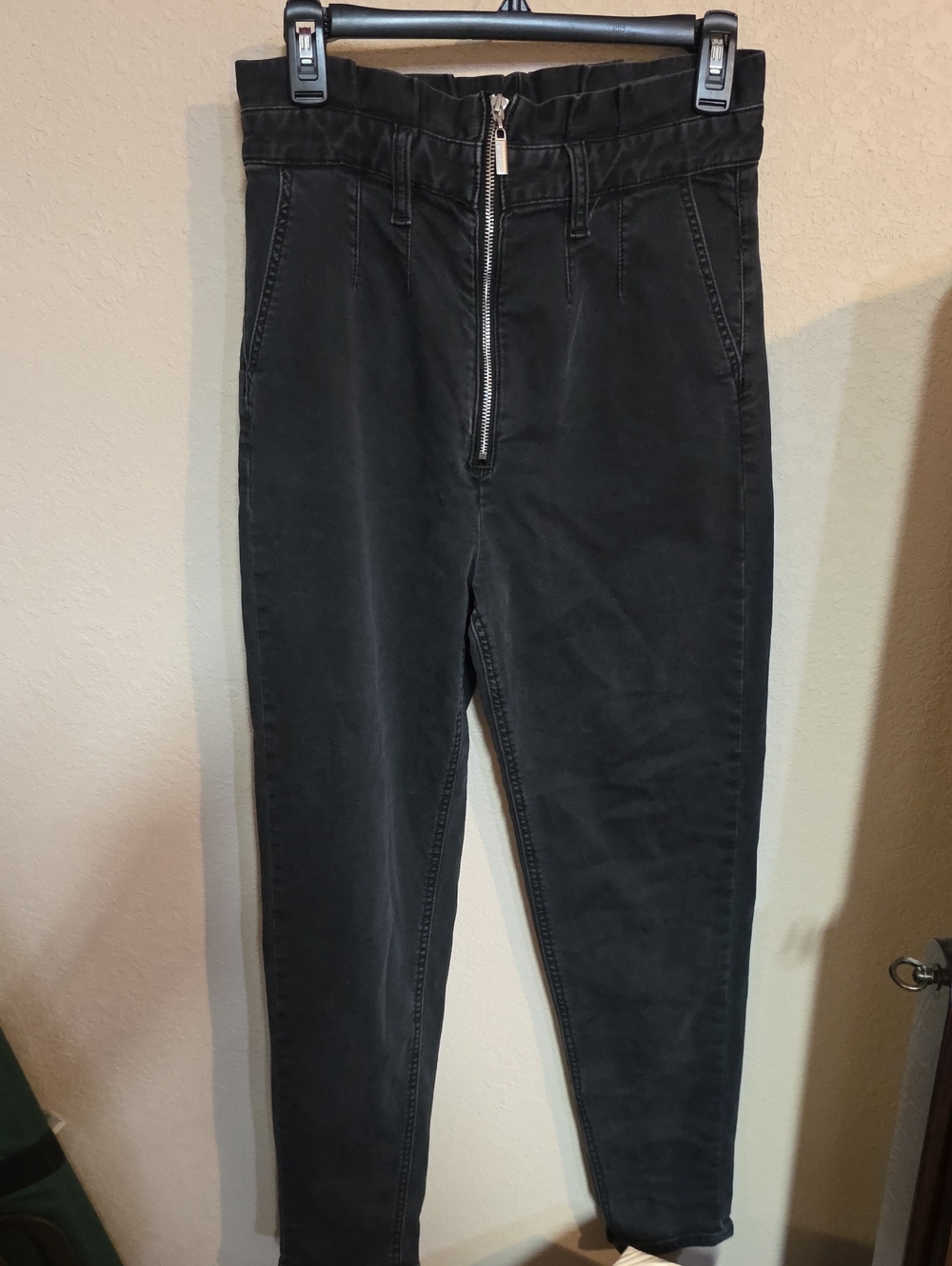 Joe's Jeans Black Tapered  Pants